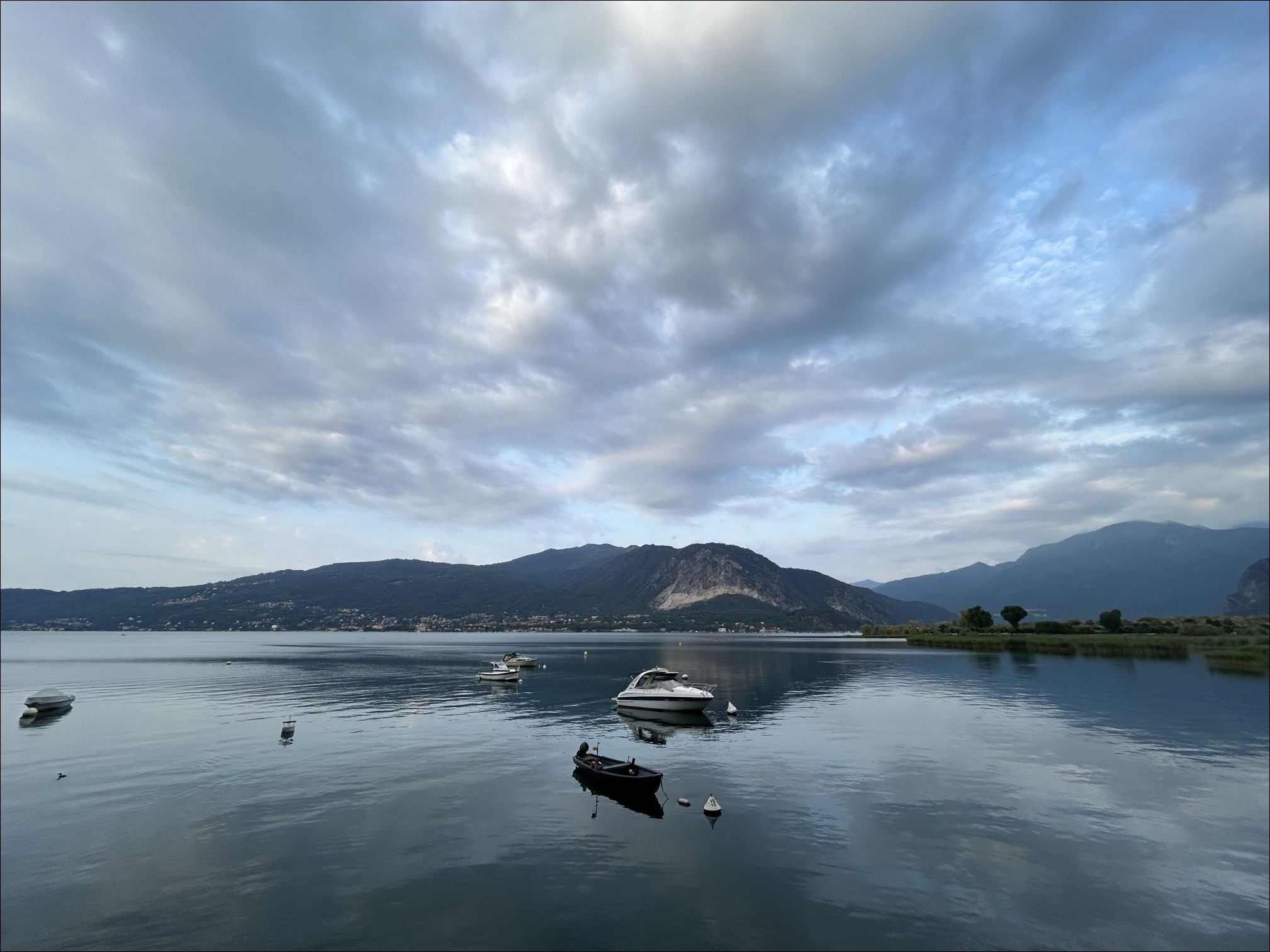 Direkt am Lago