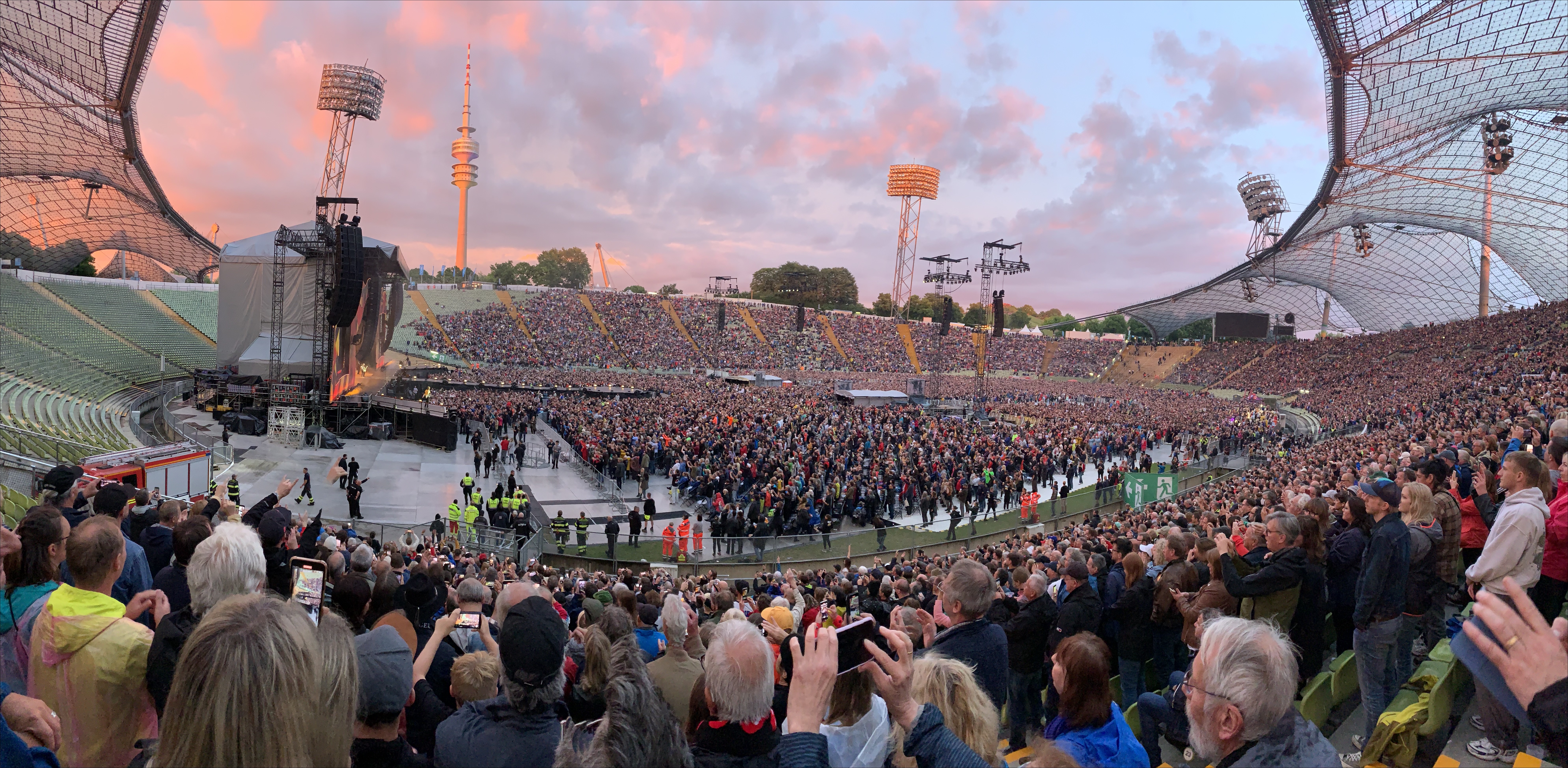 Volles Stadion – mega-gute Stimmung!